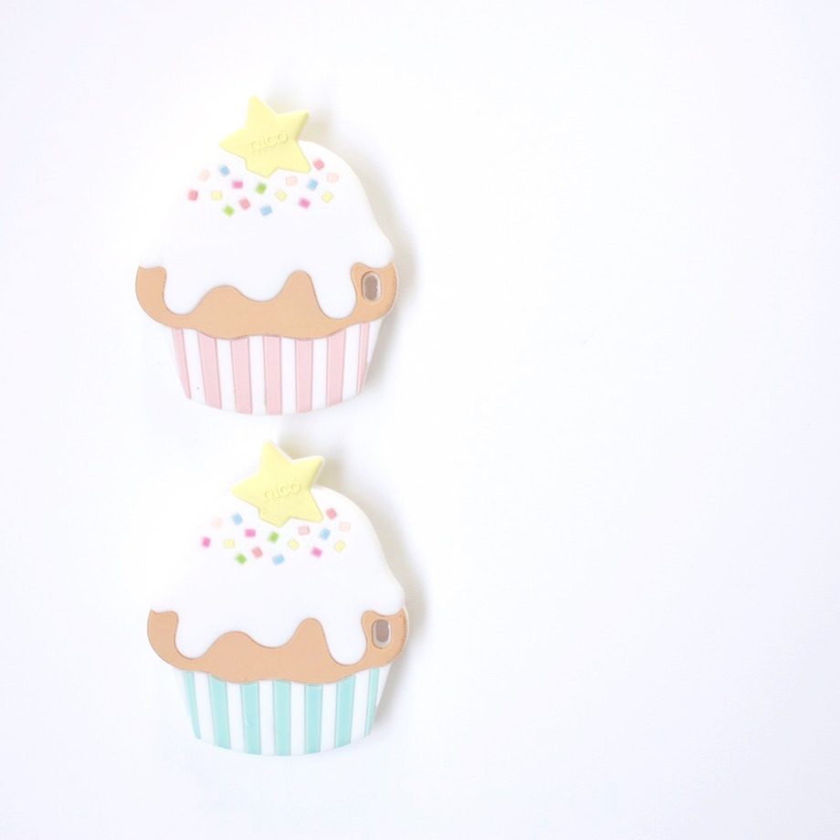 Poupons Nico カップケーキ歯固め ピンク Poupons Nico カップケーキ歯固め ピンク